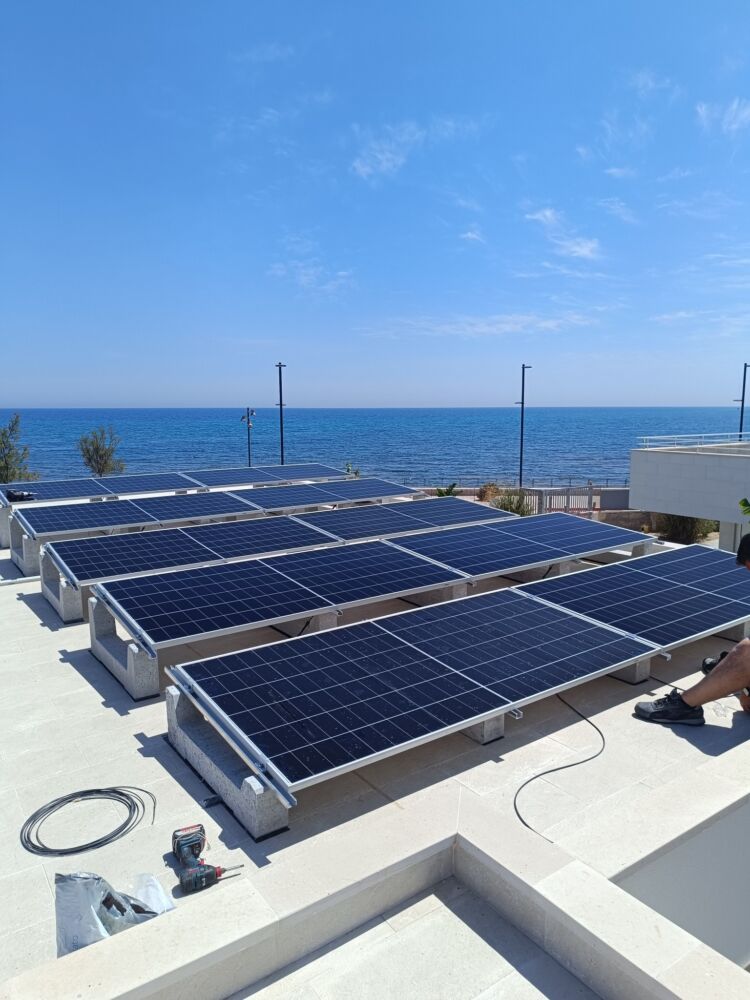 Impianto fotovoltaico con sistema di accumulo a Noicattaro